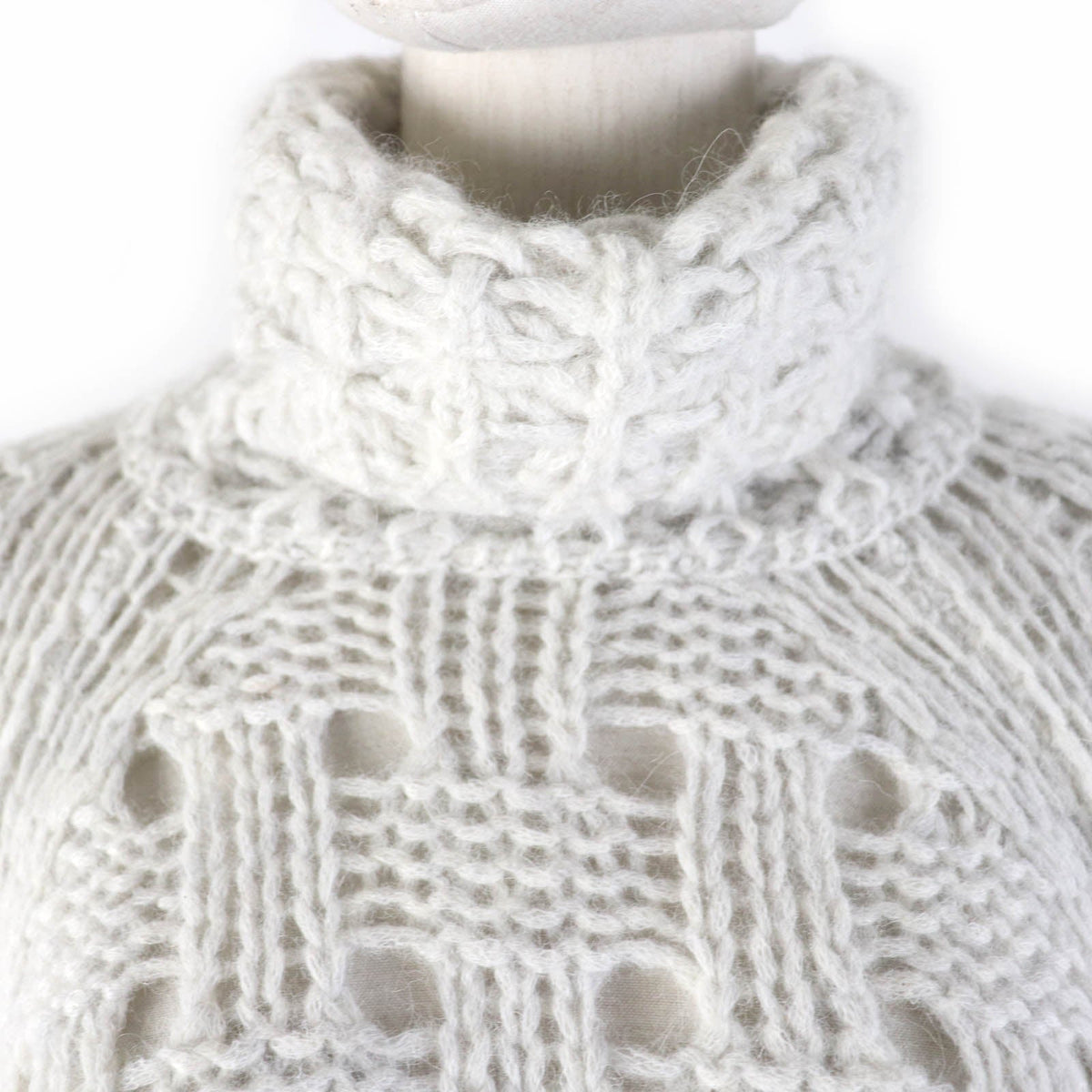 CHANEL knit P70959K10142 alpaca Ivory 34