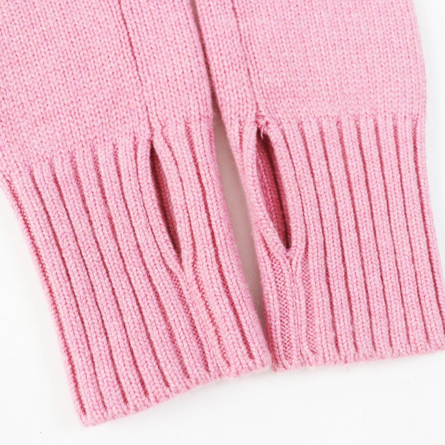 CHANEL gloves P55392 cashmere pink M