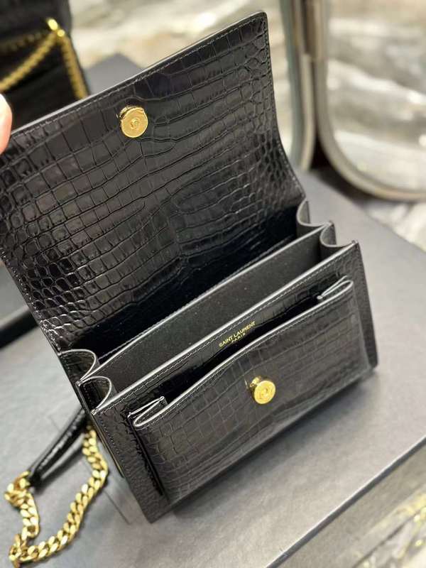 Yves Saint Laurent - Bags - The Wells Bags 639