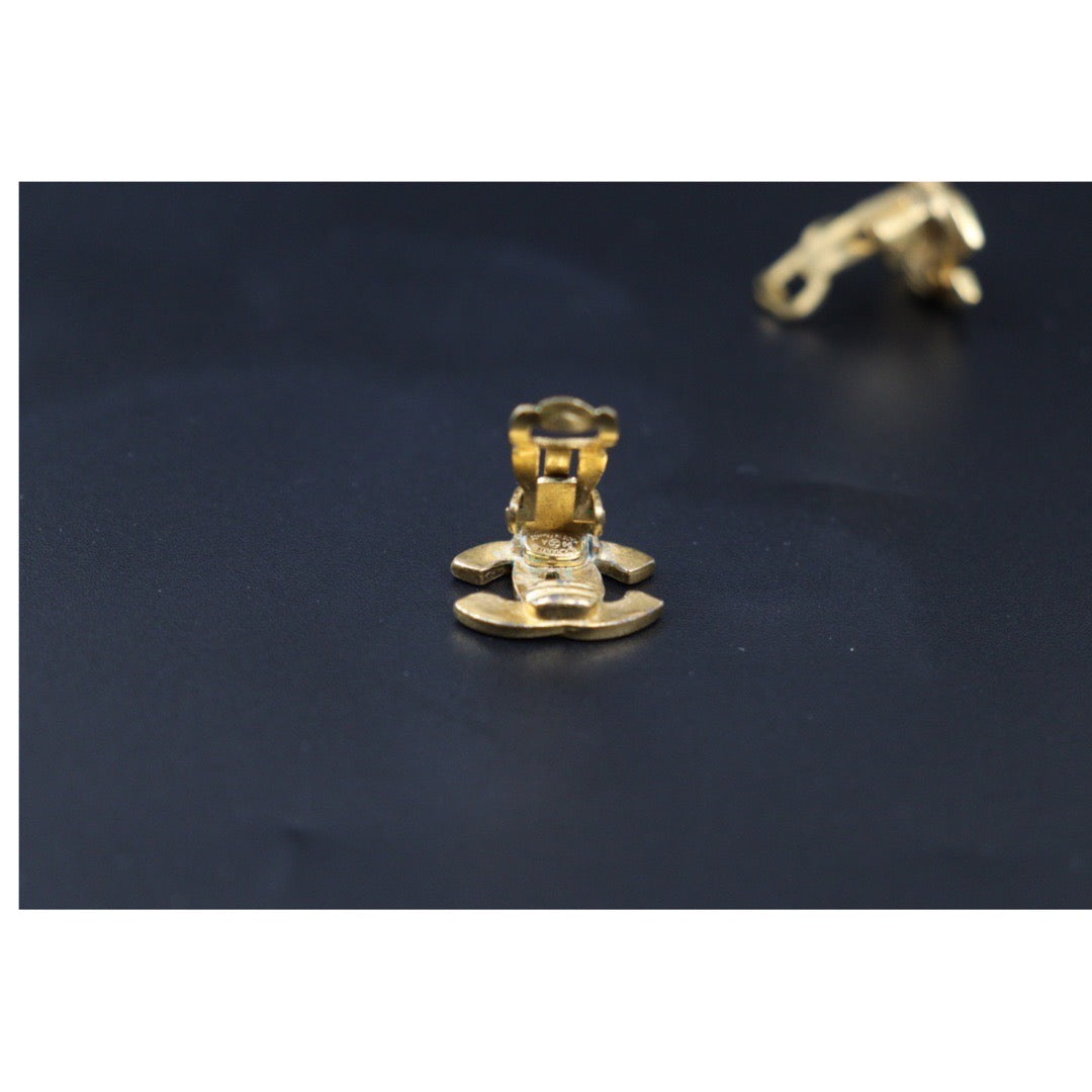 Rank AB |CHANEL COCO Earrings 18k Gold Plated |24041126