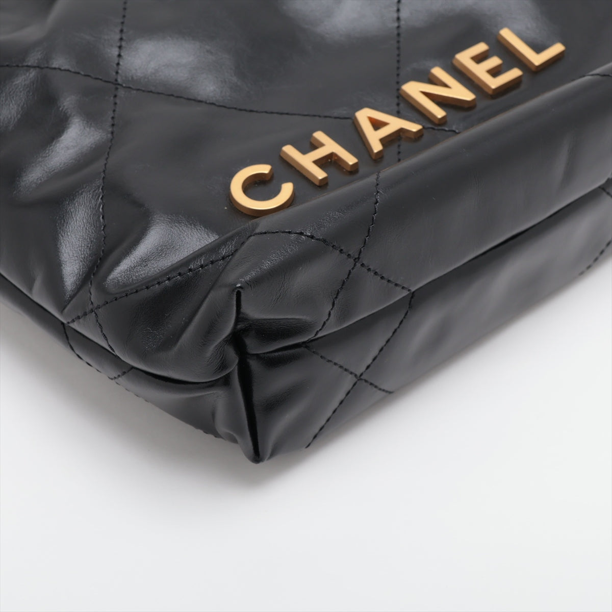 Chanel 22 Mini Leather Chain Shoulder Bag Black G AS3980