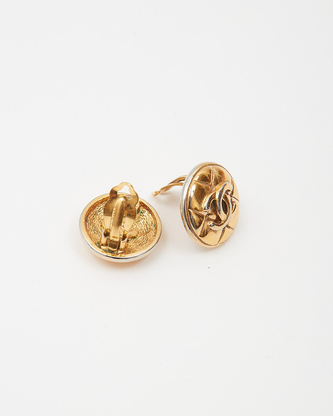 Chanel Gold CC Logo Clip On Circle Earrings