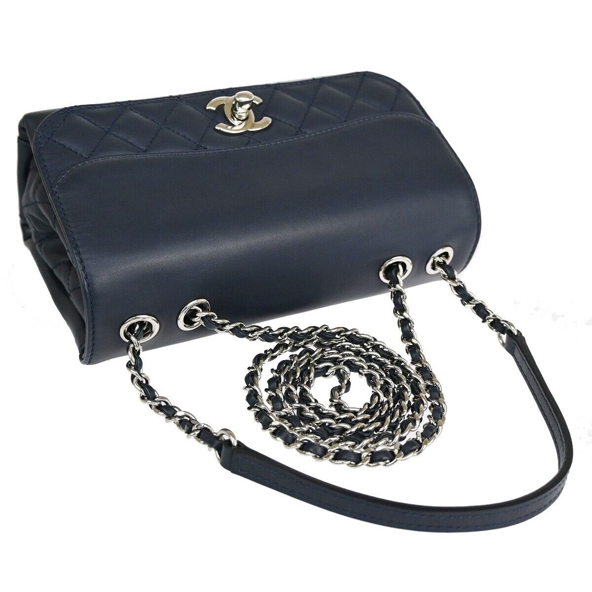 CHANEL Matelasse Shoulder Bag