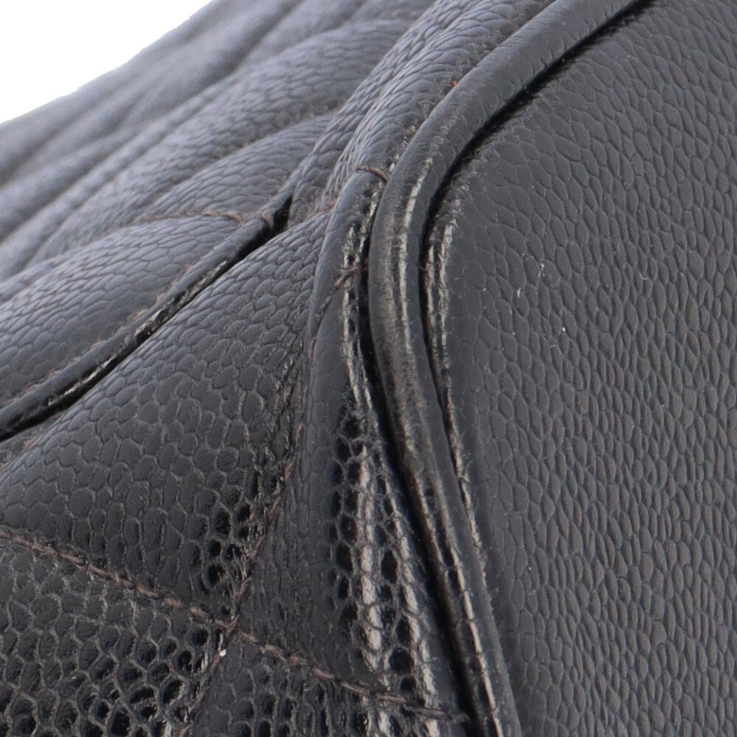 CHANEL Medaillon Tote