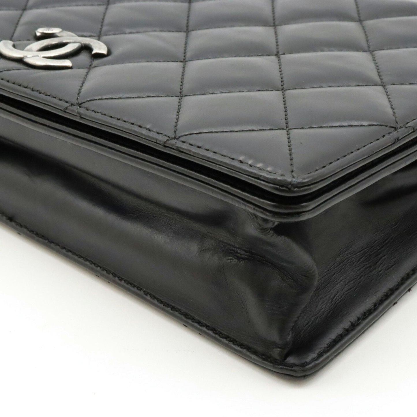 CHANEL Matelasse Shoulder Bag