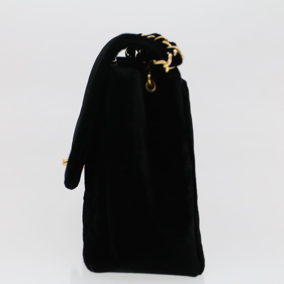 CHANEL Matelasse Shoulder Bag