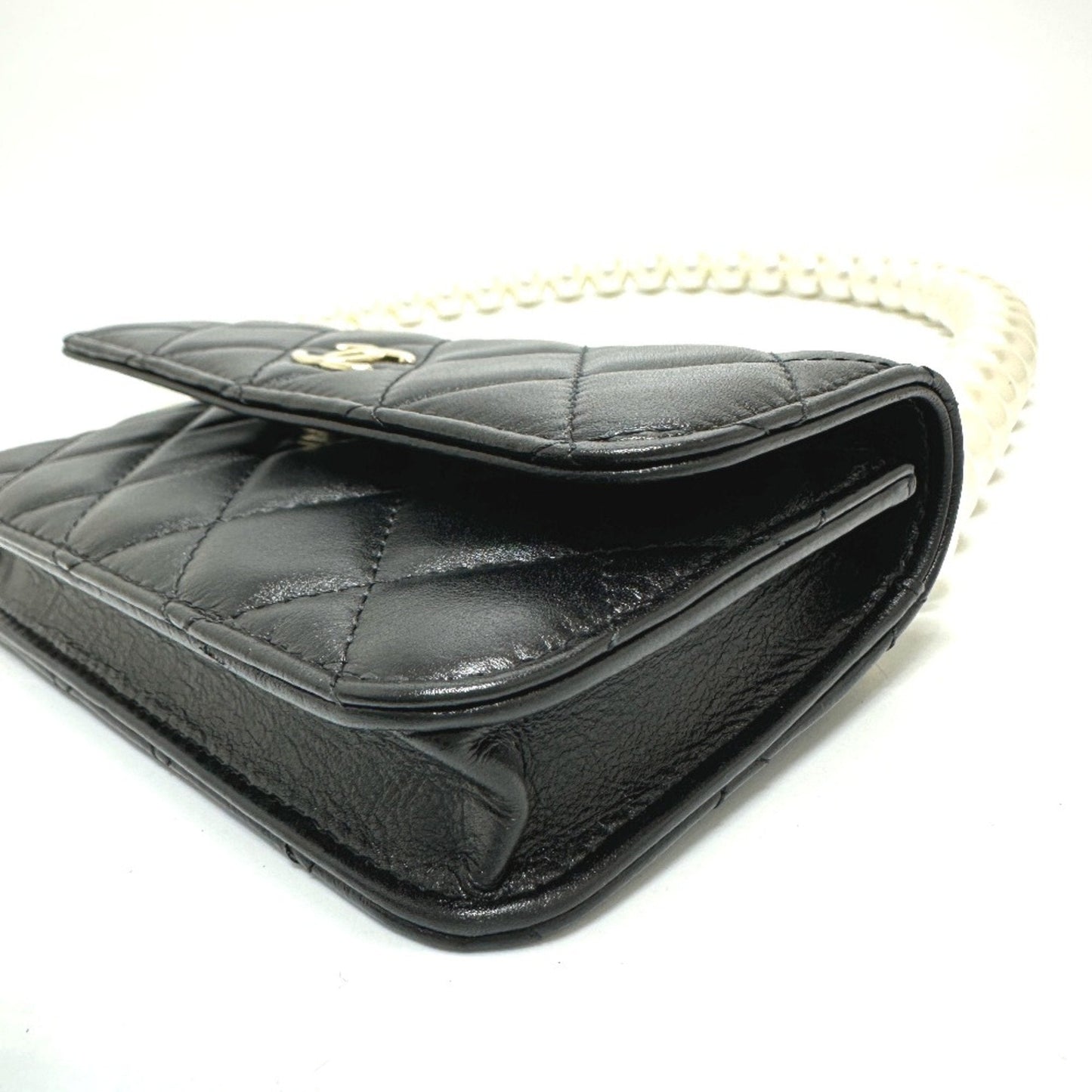 CHANEL Matelasse Shoulder Bag