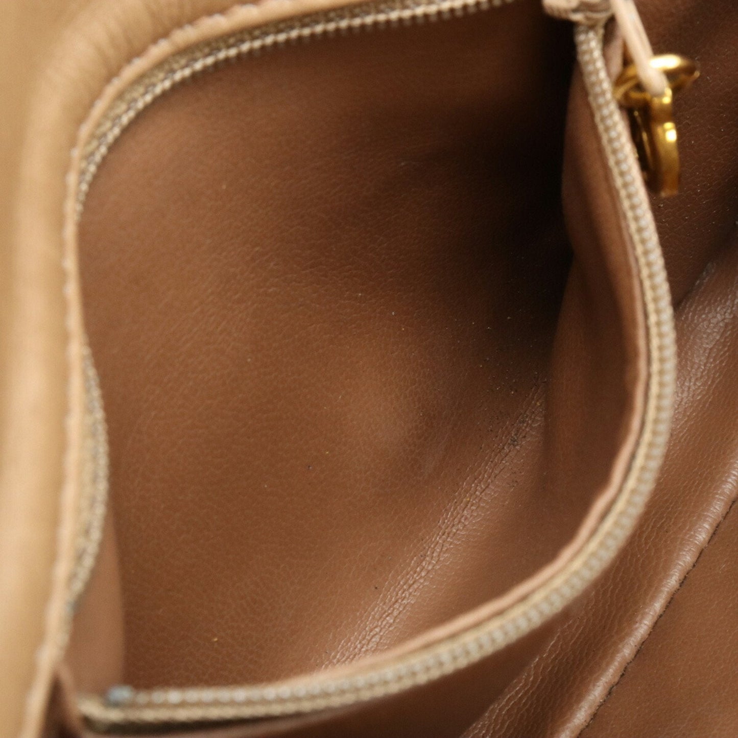 CHANEL Shoulder Bag