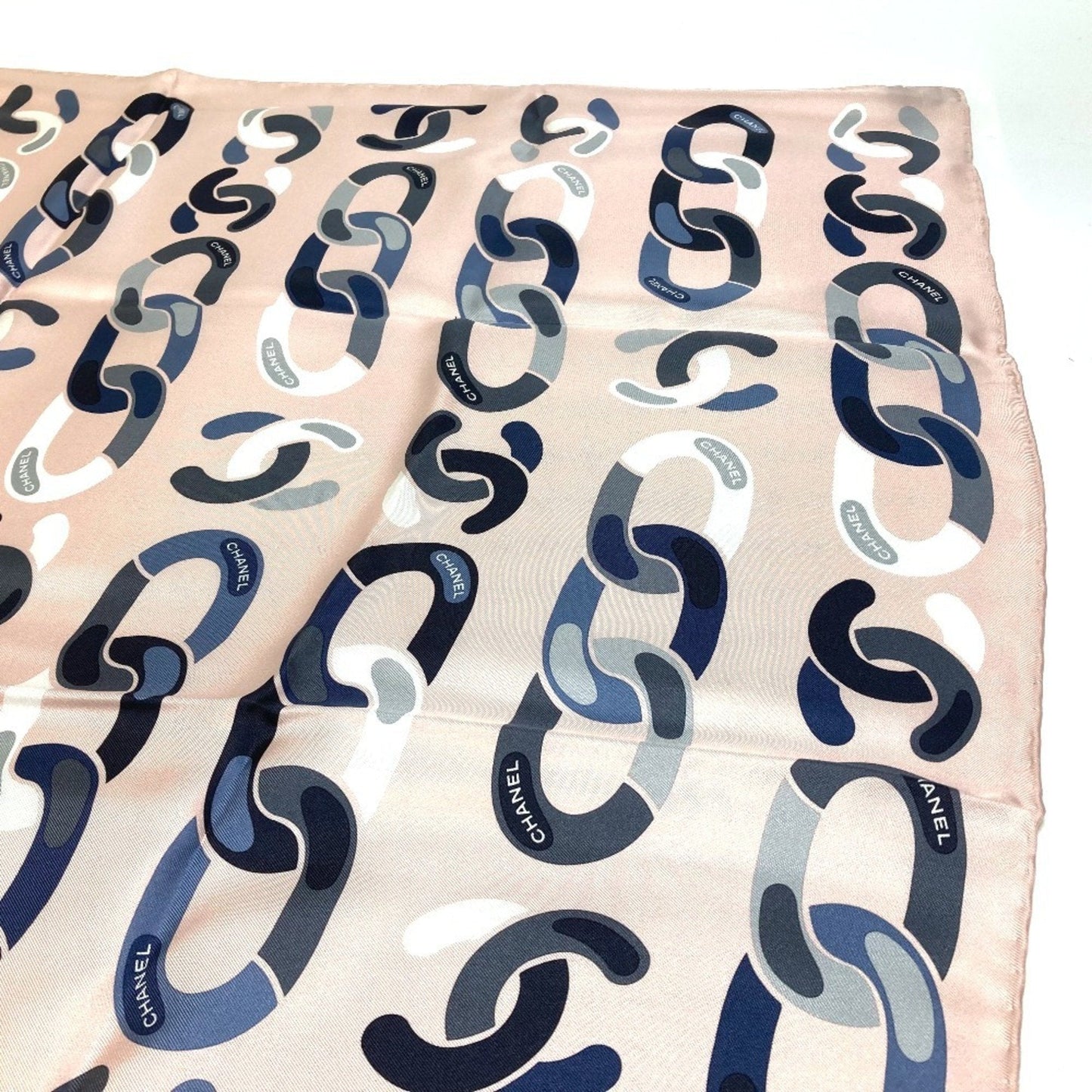 CHANEL Scarves