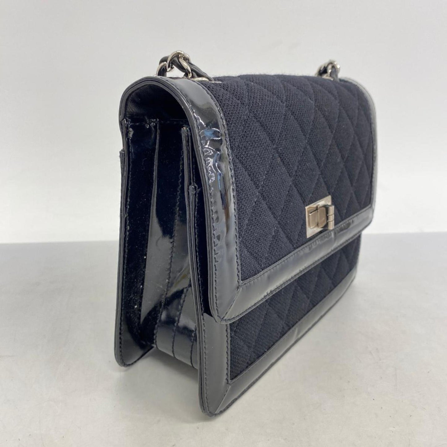 CHANEL Matelasse Shoulder Bag