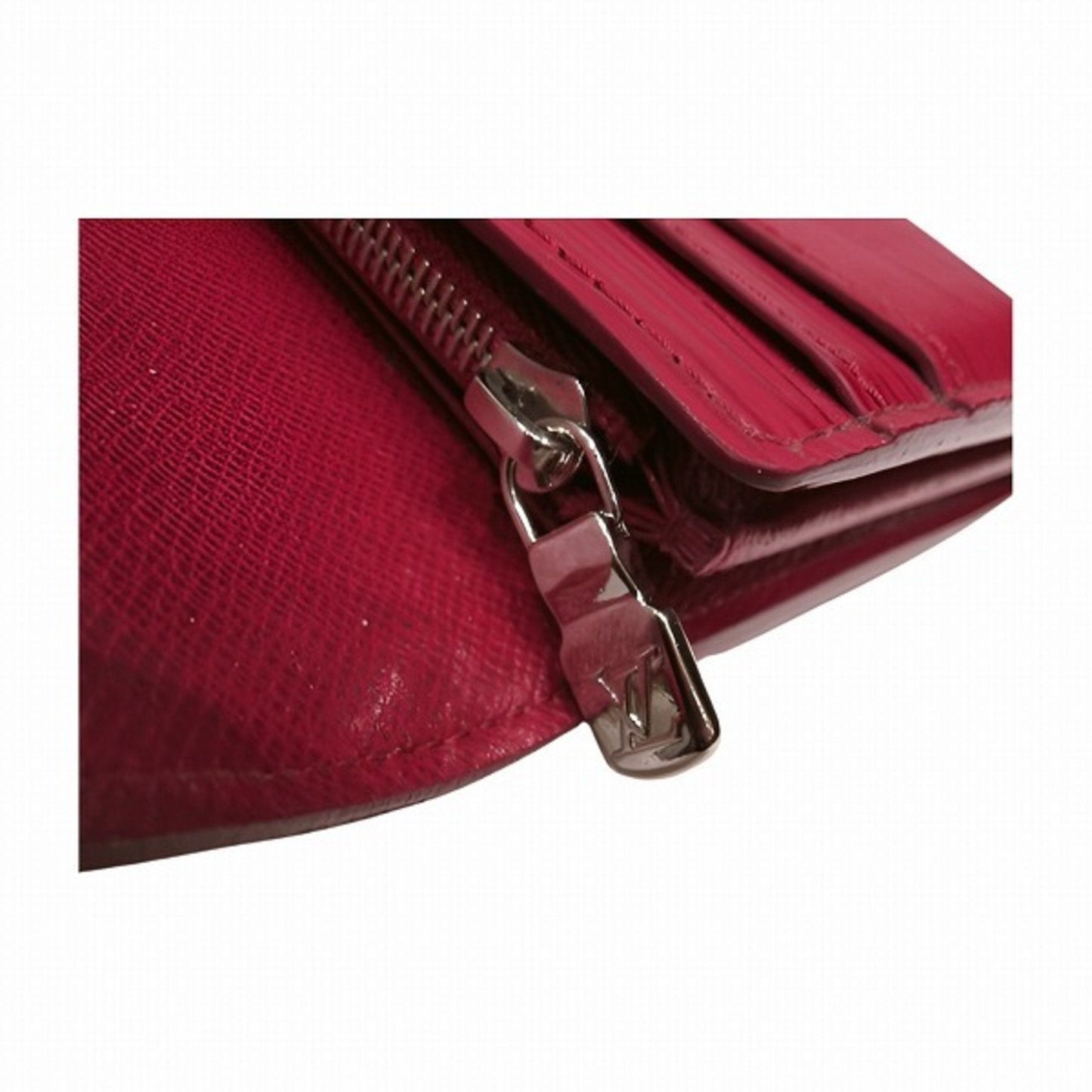 LOUIS VUITTON Sarah Wallet