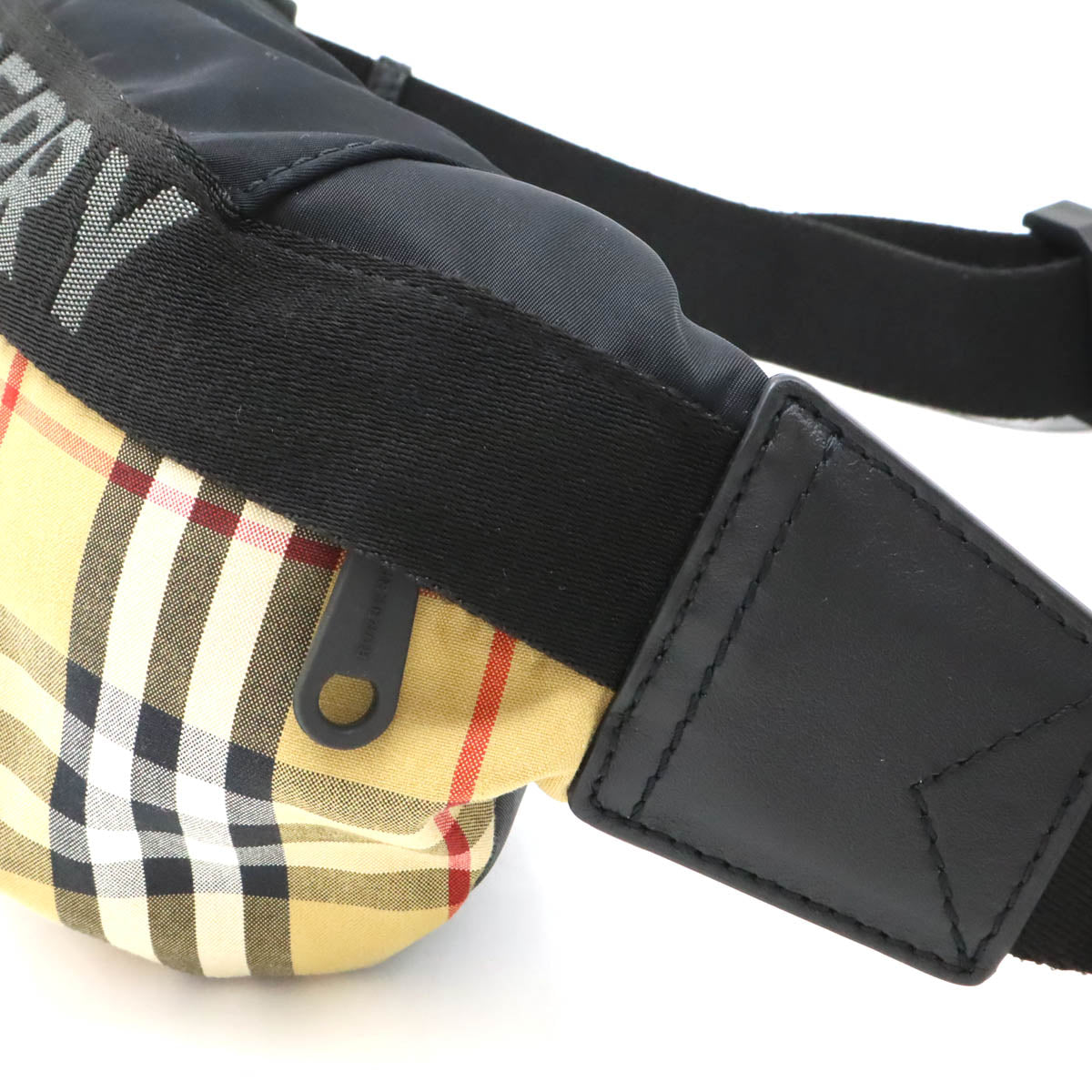 Burberry Nylon/Leather Vintage Check 2way Waist Bag 8026557
