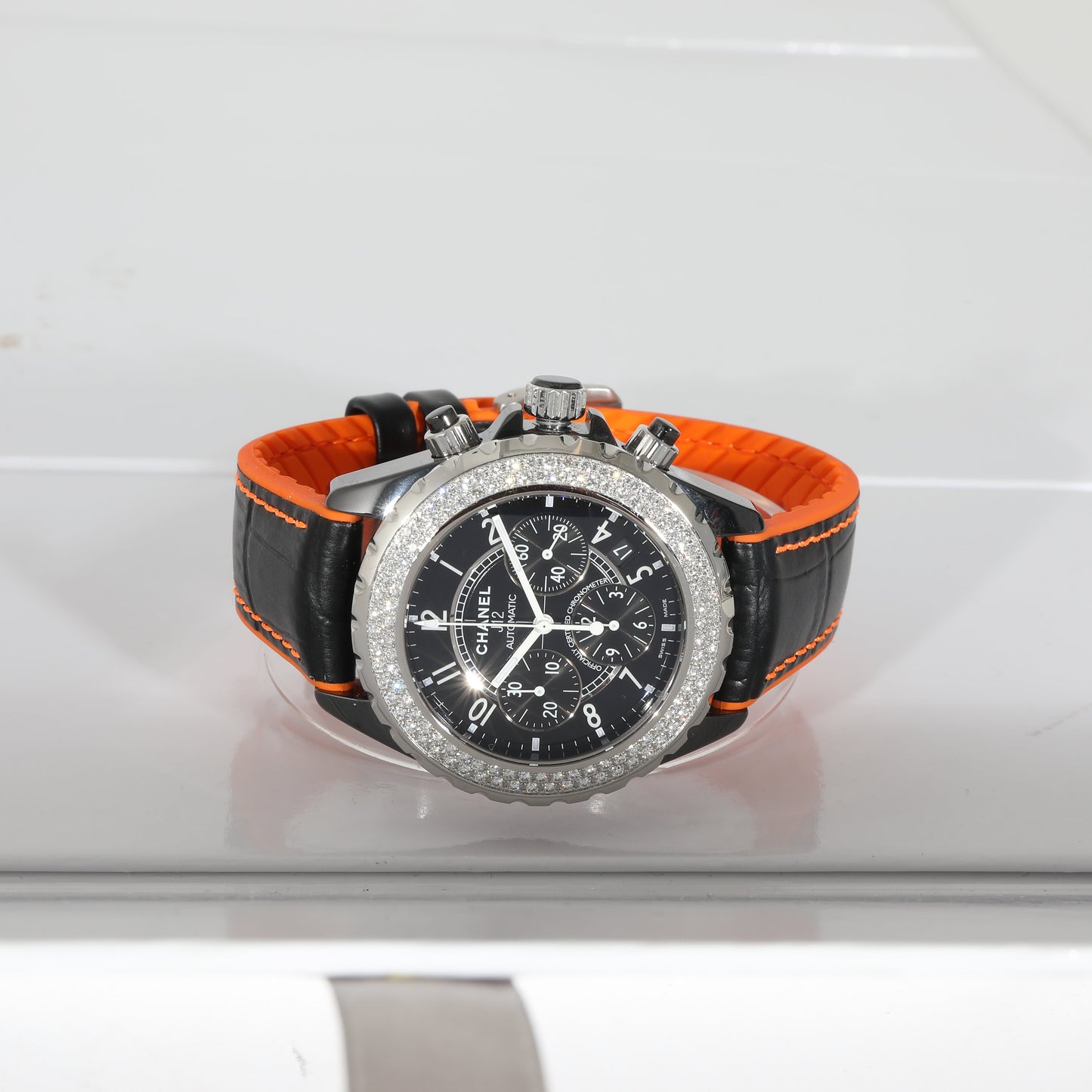 Top Quality Chanel J-12 H1009 Unisex Watch in Ceramic