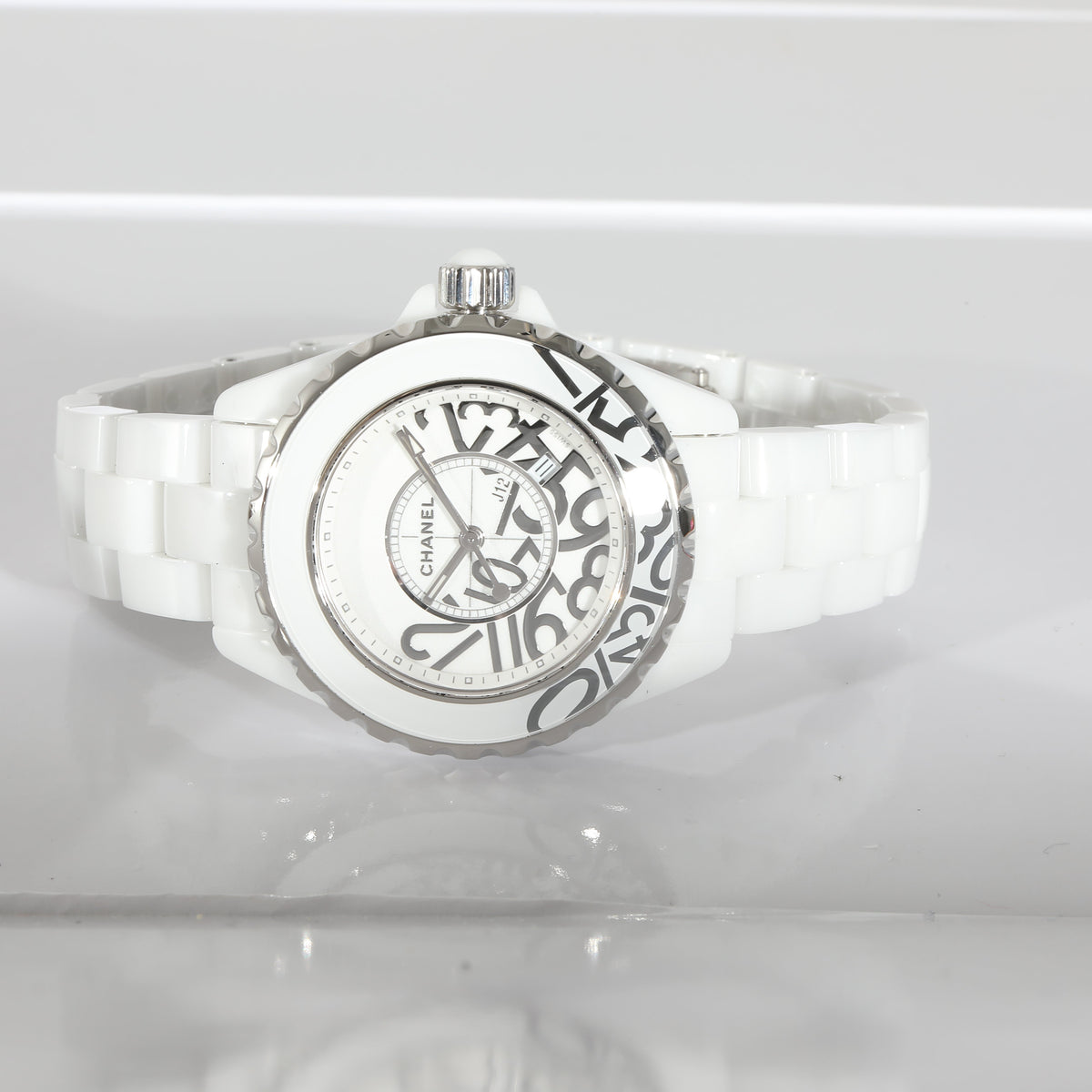 Top Quality Chanel J-12 Grafitti H5239 Women's Watch in Ceramic