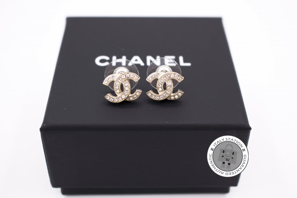 Chanel A Y Gold Metal S Earrings Ghw