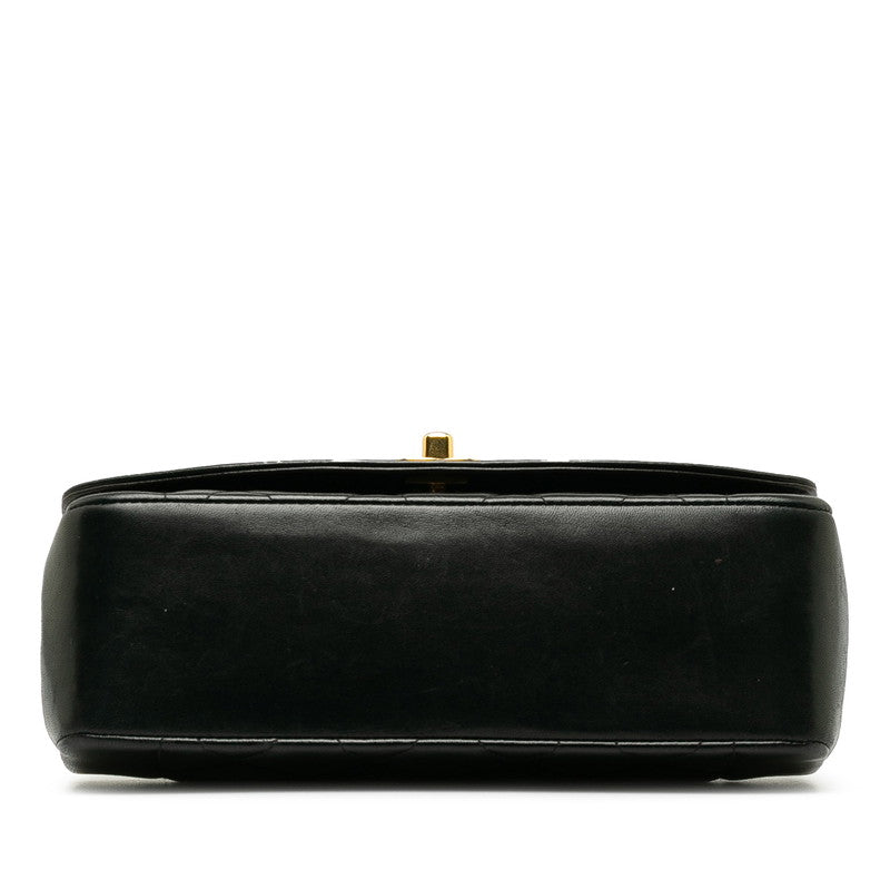 Chanel Diana Flap Small in Lambskin Quilted