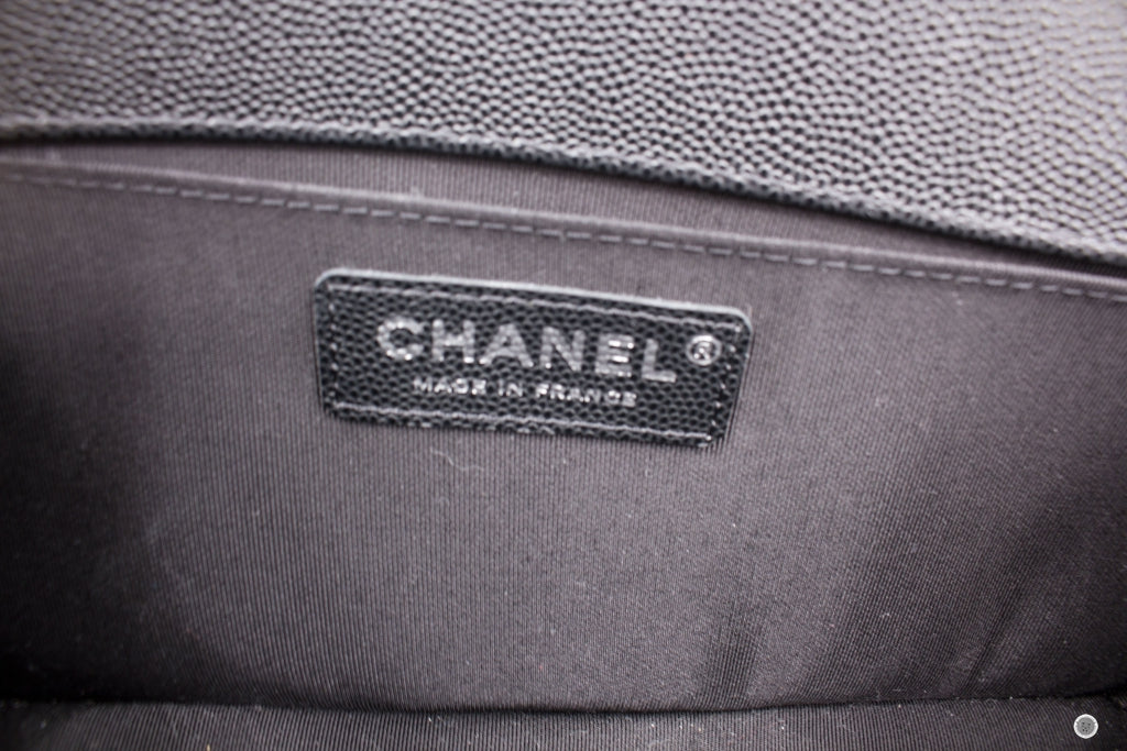 Chanel A67086 Y83338 Boy Black 94305 Caviar Medium Shoulder Bags Sbhw