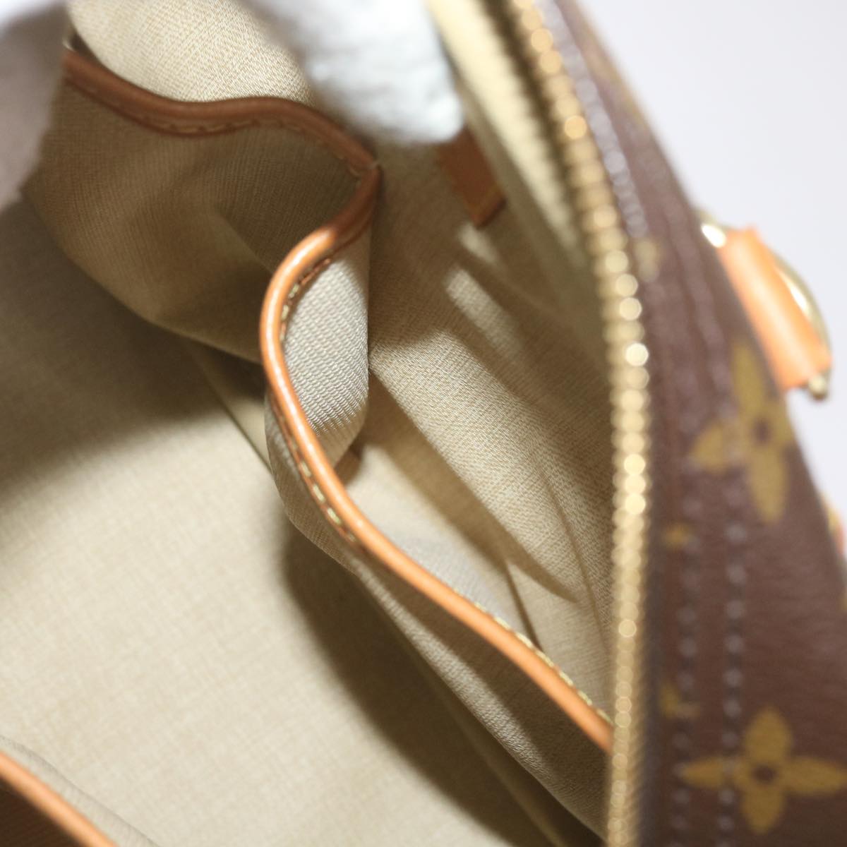 LOUIS VUITTON Trouville Handbag