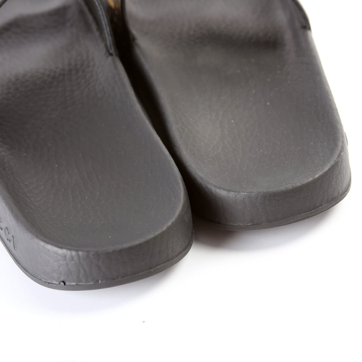 Logo Rubber Slides Size