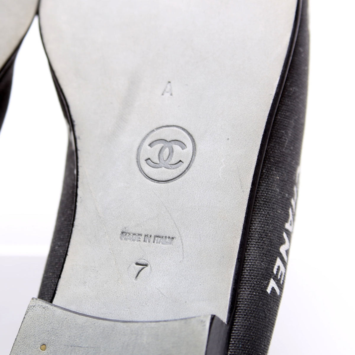 Vintage Logo Cap Toe Ballet Flats Size 7 Black
