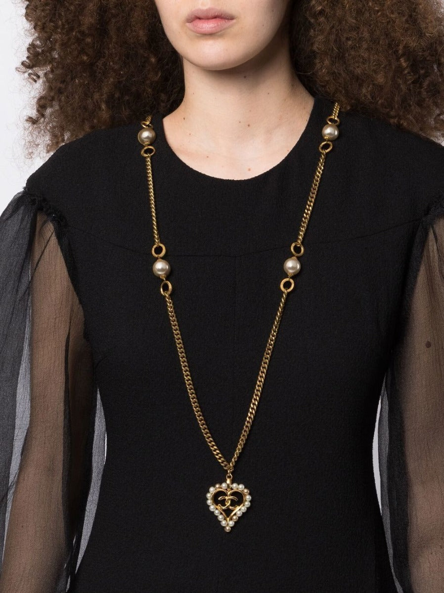Top Quality Chanel Curb Chain Heart Pendant Necklace