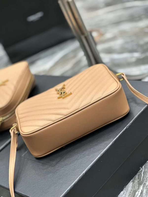 Yves Saint Laurent - Bags - The Wells Bags 582