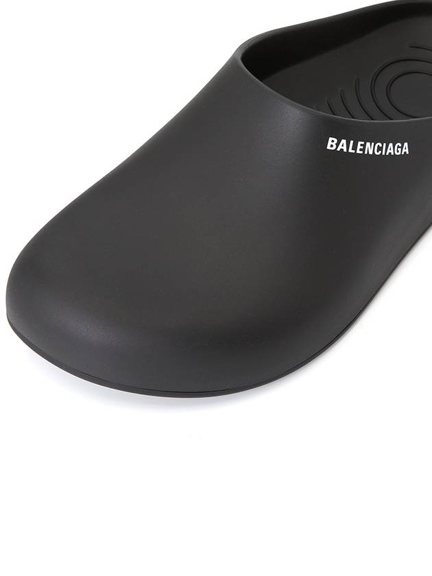 Luxury Balenciaga Logo Pool Closed Mule Black
