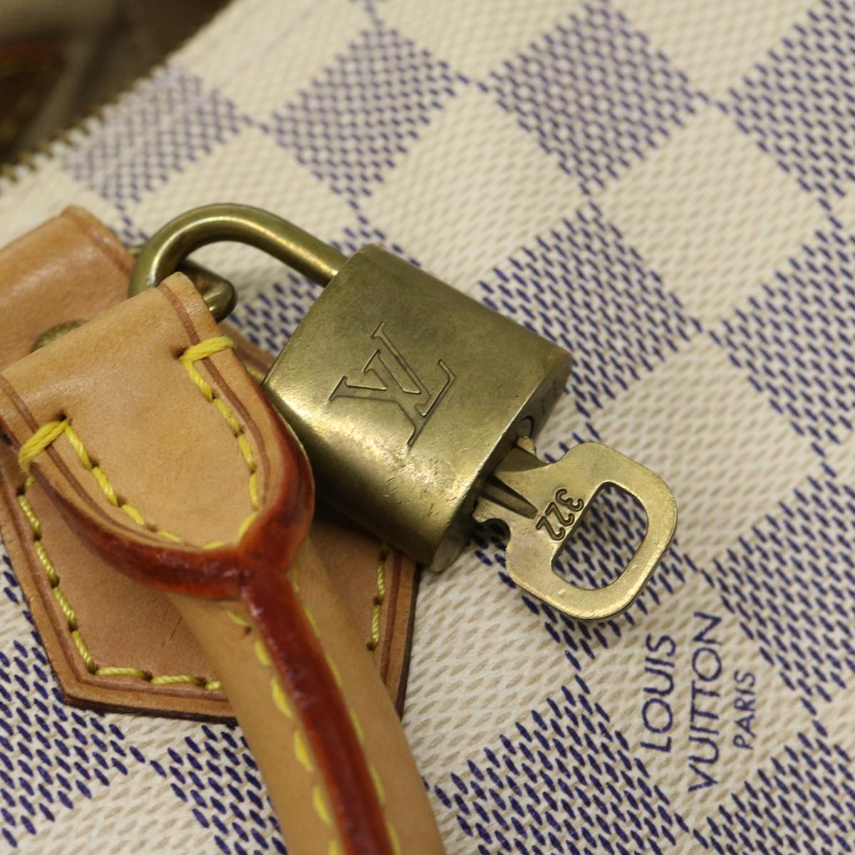 LOUIS VUITTON Speedy 30 Handbag