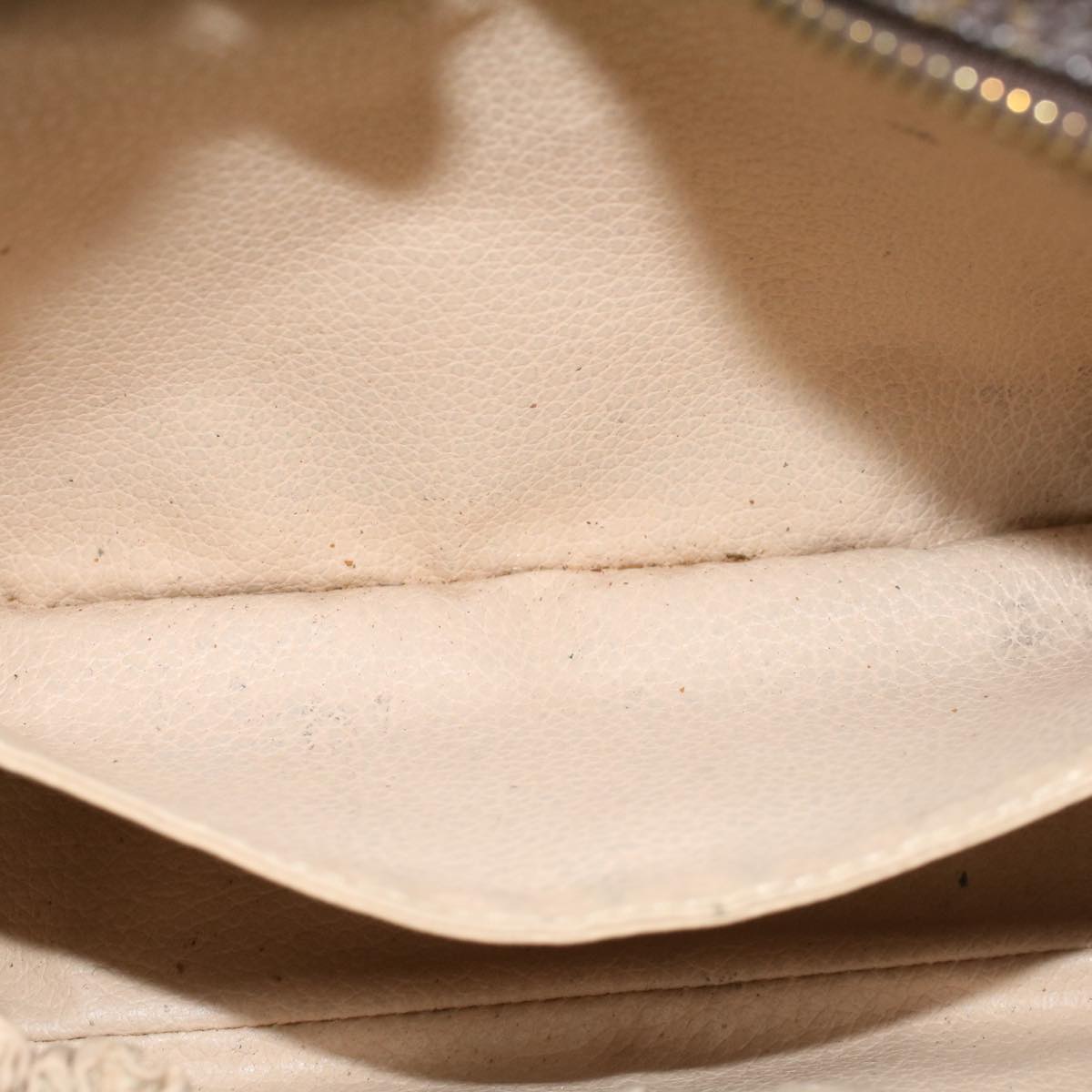 LOUIS VUITTON Trousse de Toilette Clutch Bag