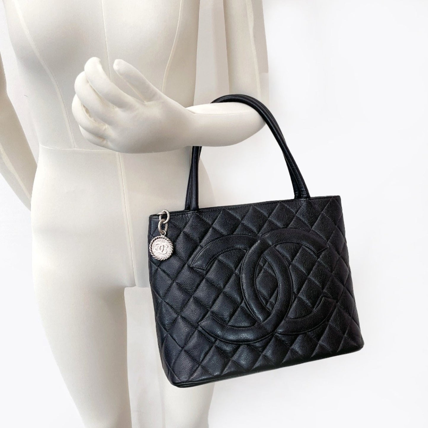 CHANEL Reprint Tote Matelasse A01804 Bag Matte Caviar Skin Black Women's