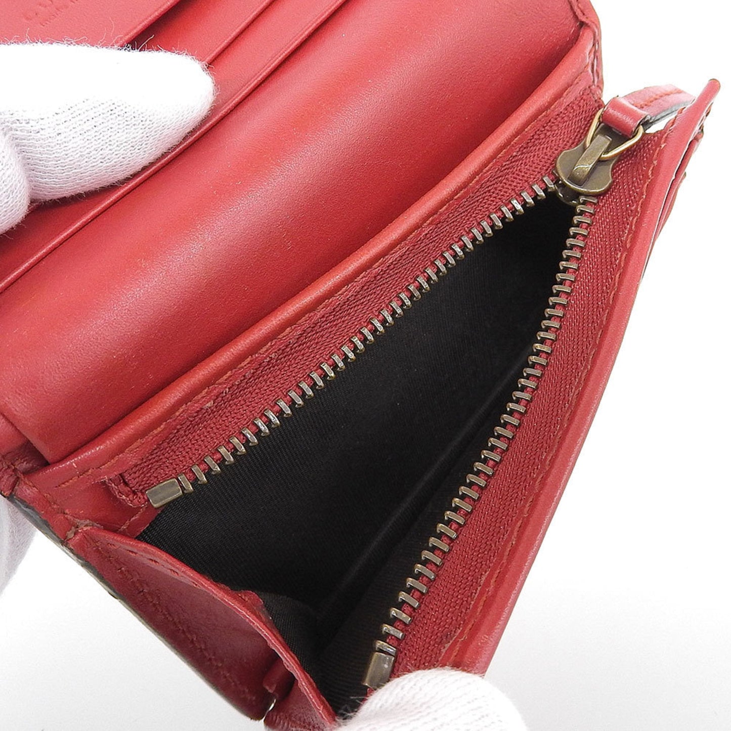 Gucci Red Color Wallet (Bi-Fold)