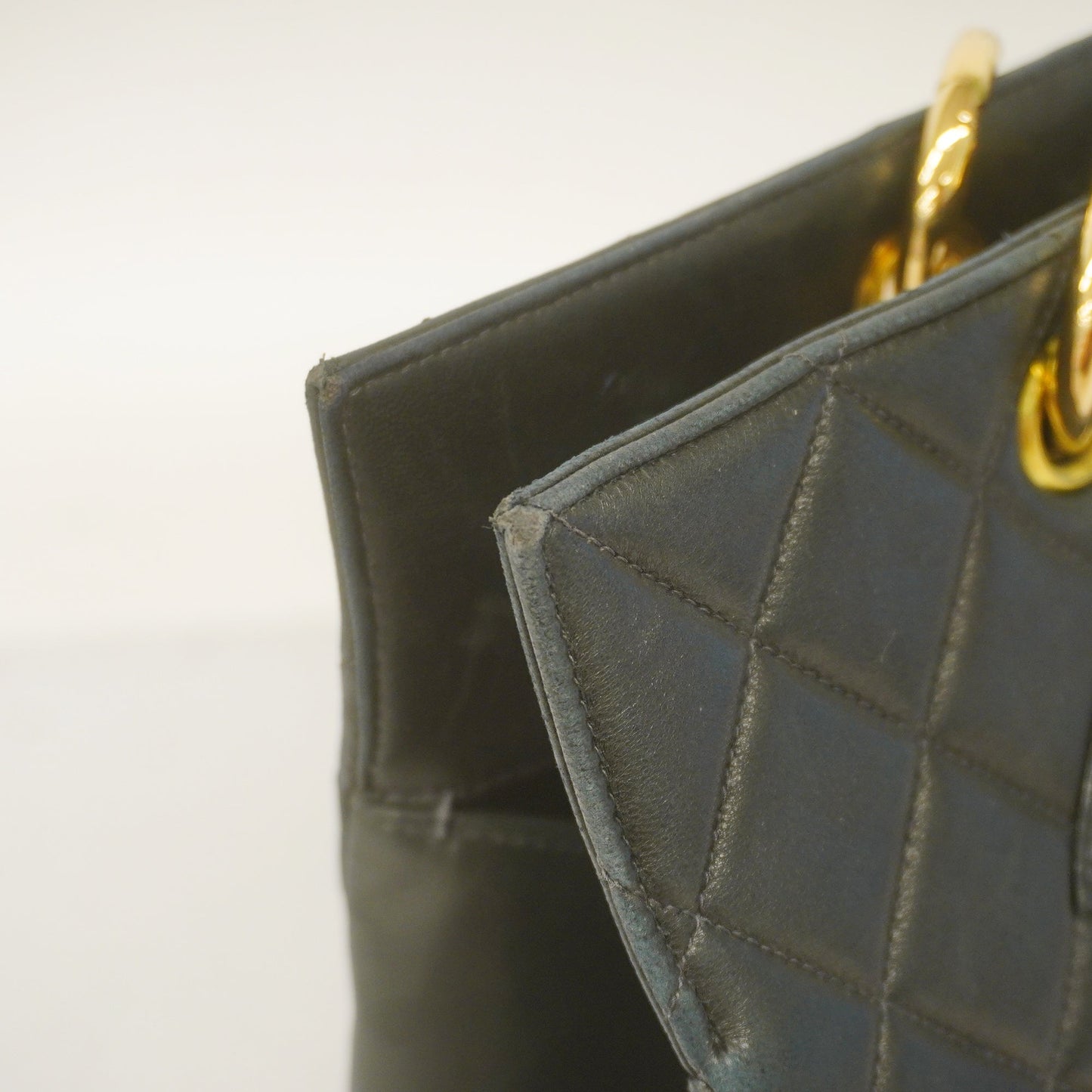 ChanelAuth Matelasse Chain Tote Bag Women's Leather Tote Bag Beige