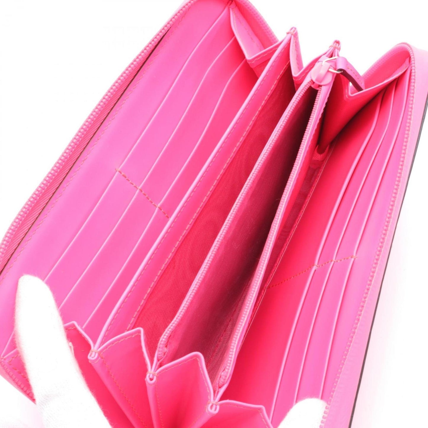 Gucci Pink Rubber Long Wallet (Bi-Fold)