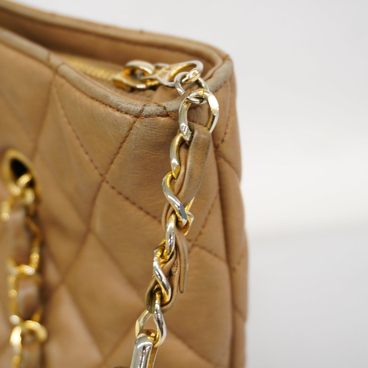 ChanelAuth Matelasse Chain Shoulder Lambskin Women's Leather Shoulder Bag Brown