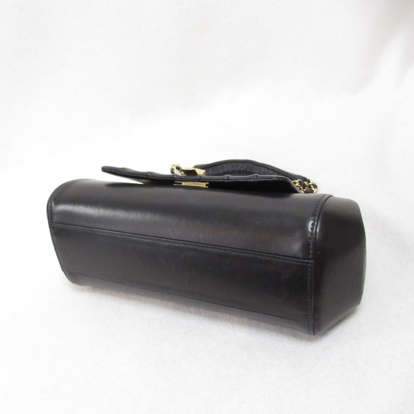 CHANEL Mademoiselle Line Chain Shoulder Bag Black Calfskin (cowhide)