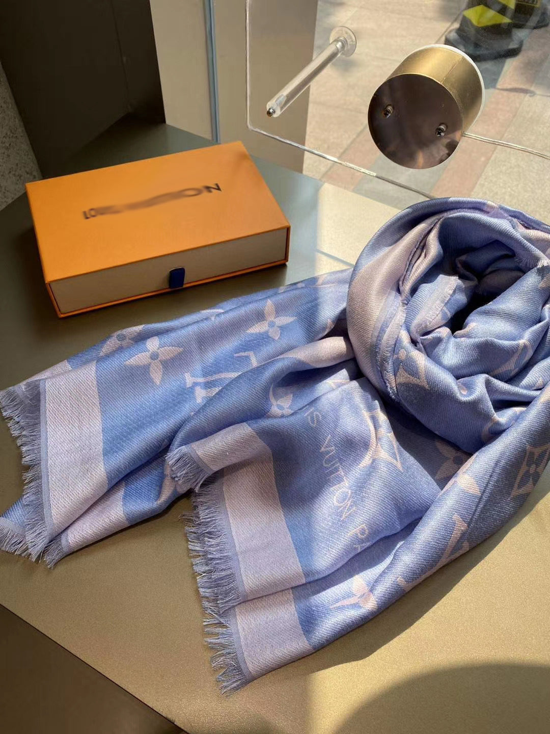 CLTH010 70%wool,30%Pure Silk 200x70cm