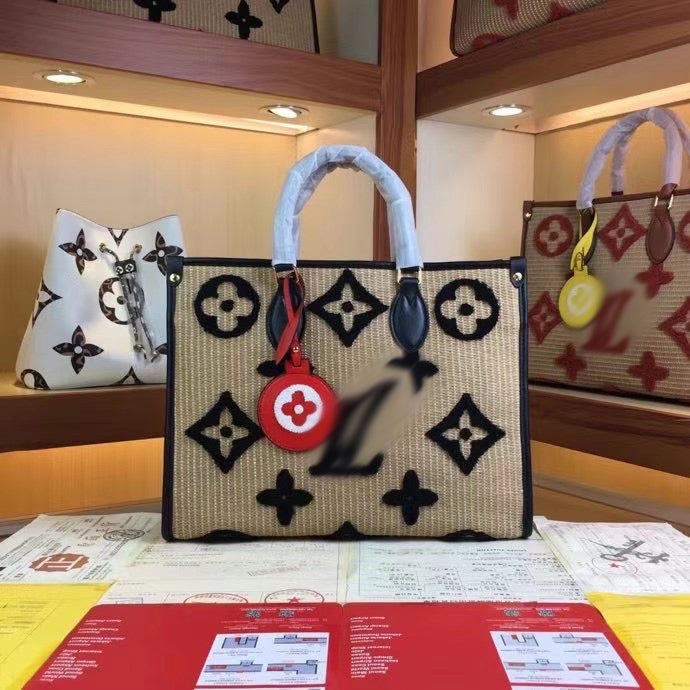 LB431 MM Size: 13.8x10.6x5.5inch GM Size: 16x13.4x7.5inch