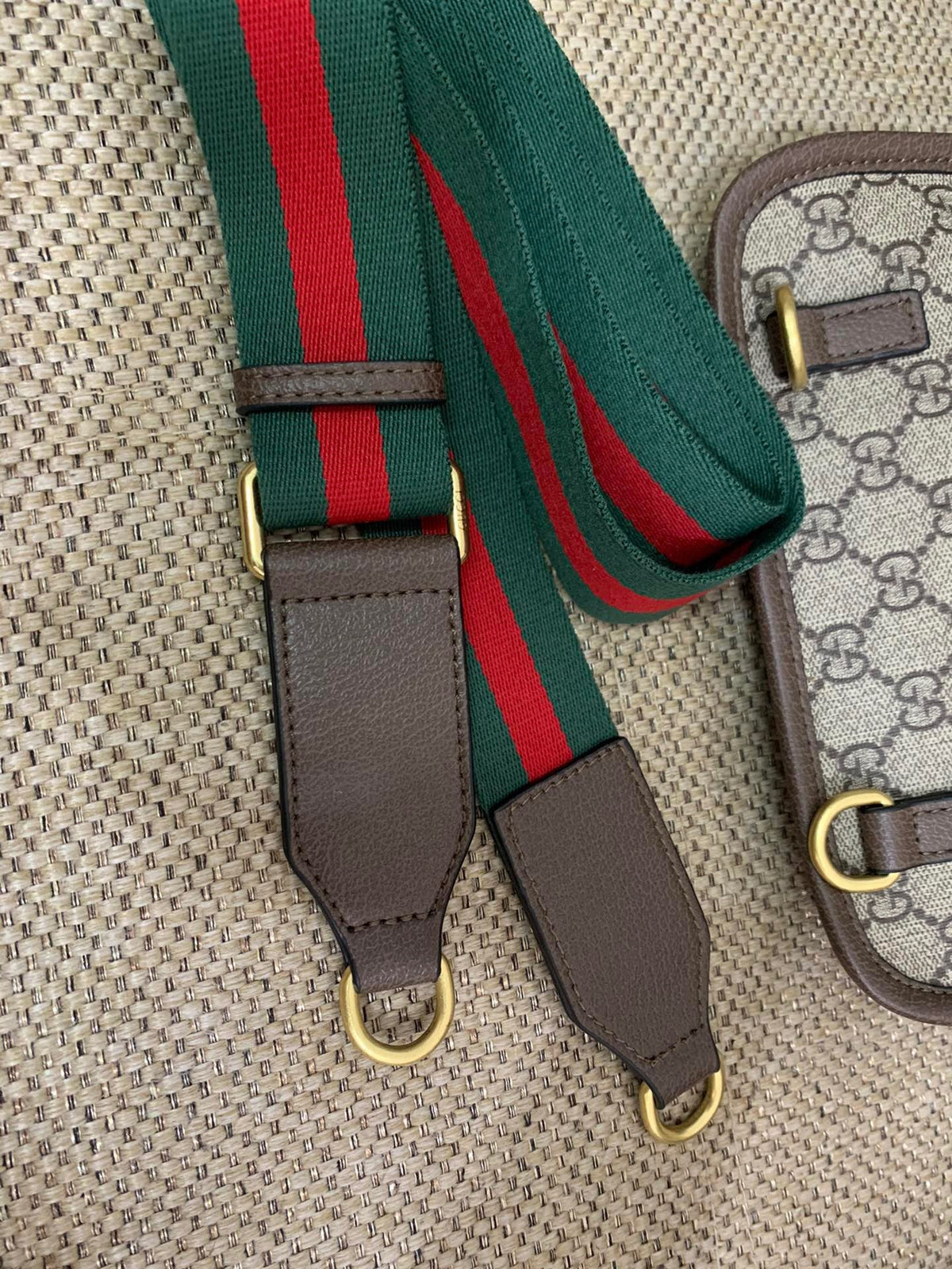GC269 7.9x5.1x1inch