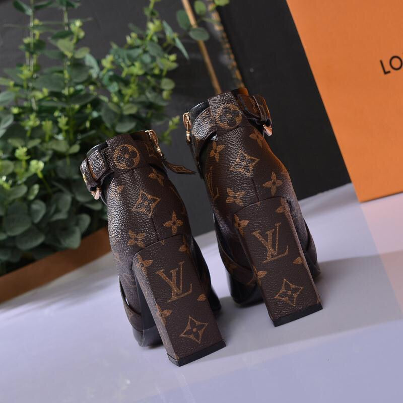 SE537 Size5-11 Heels:9.5cm Material: Cowhide Lining: Sheep skin