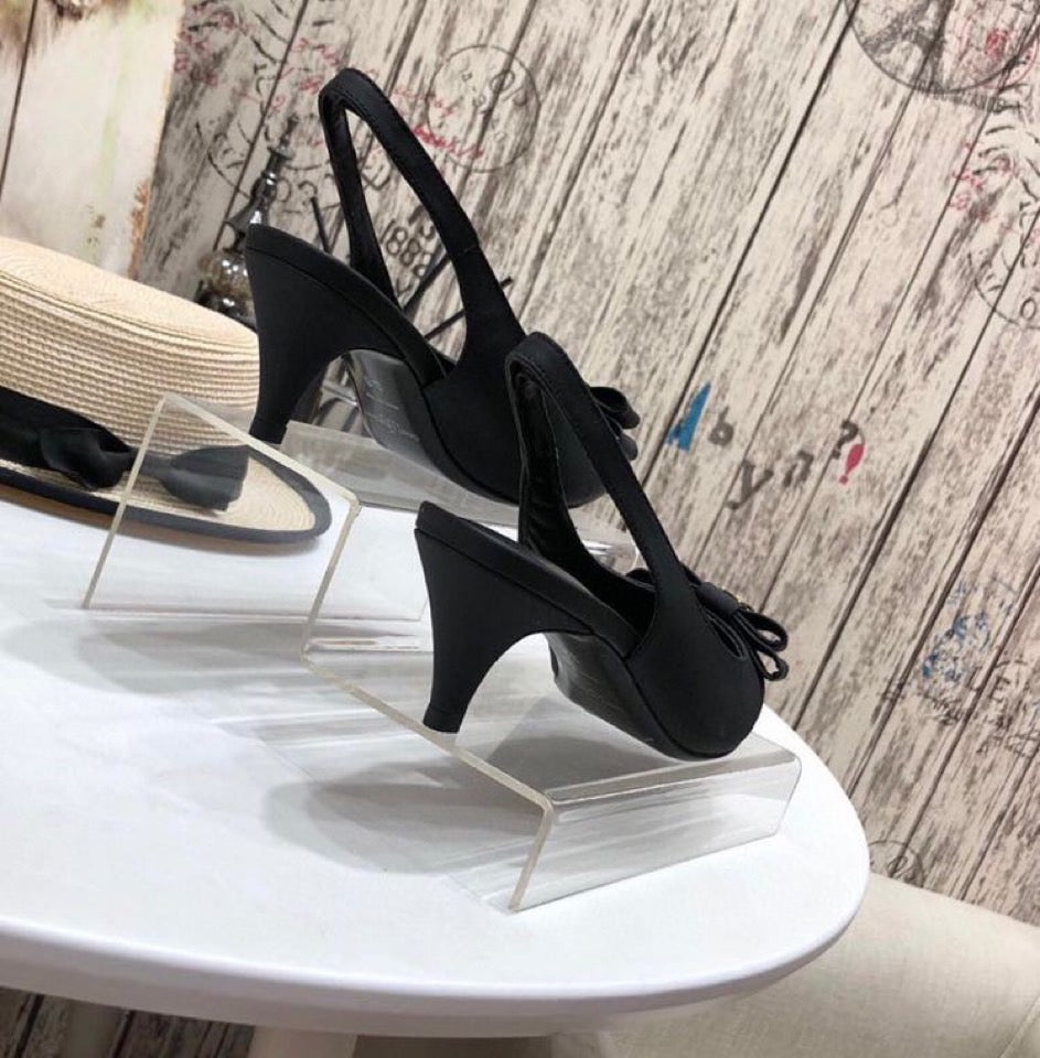 SE641 Size 5-10 Heels:5.5cm Material: Cowhide Lining: Sheep skin Sole: Italian leather