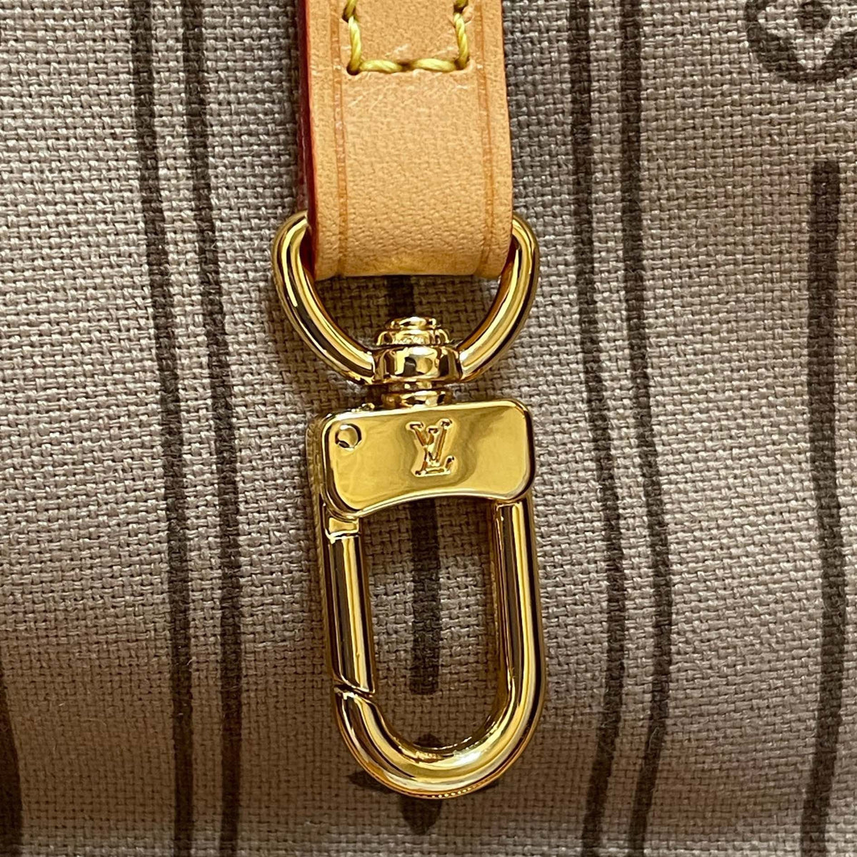 LB551 HIGHEST QUALITY VERSION S:13.8x10.2inch M:15x11.8inch L: 20.5x11.8x7.9inch