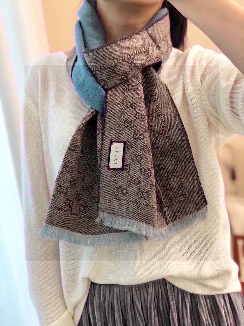CLTH226 Wool 23x180cm