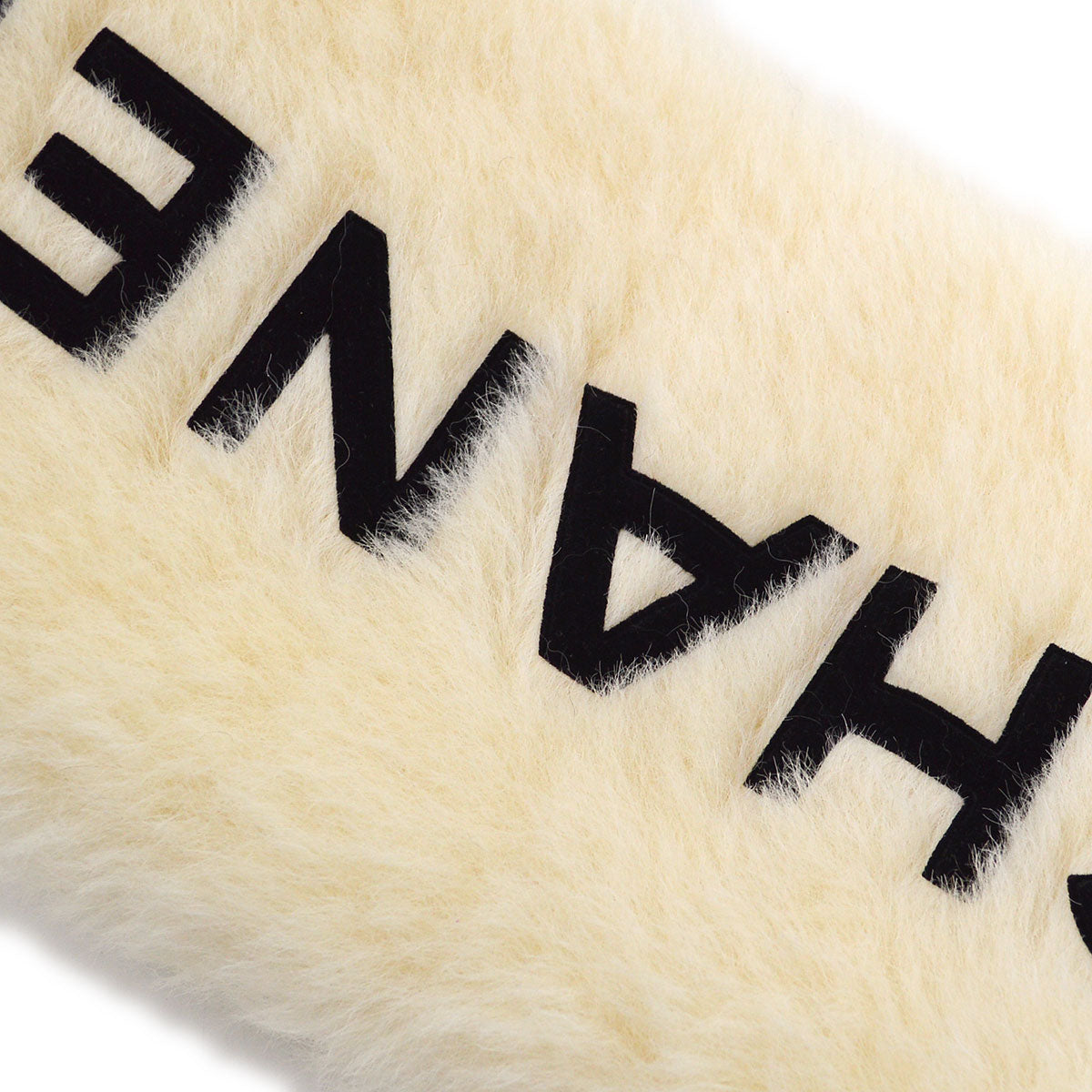 CHANEL Fur Shawl Muffler Stole White SMALL GOOD 43276