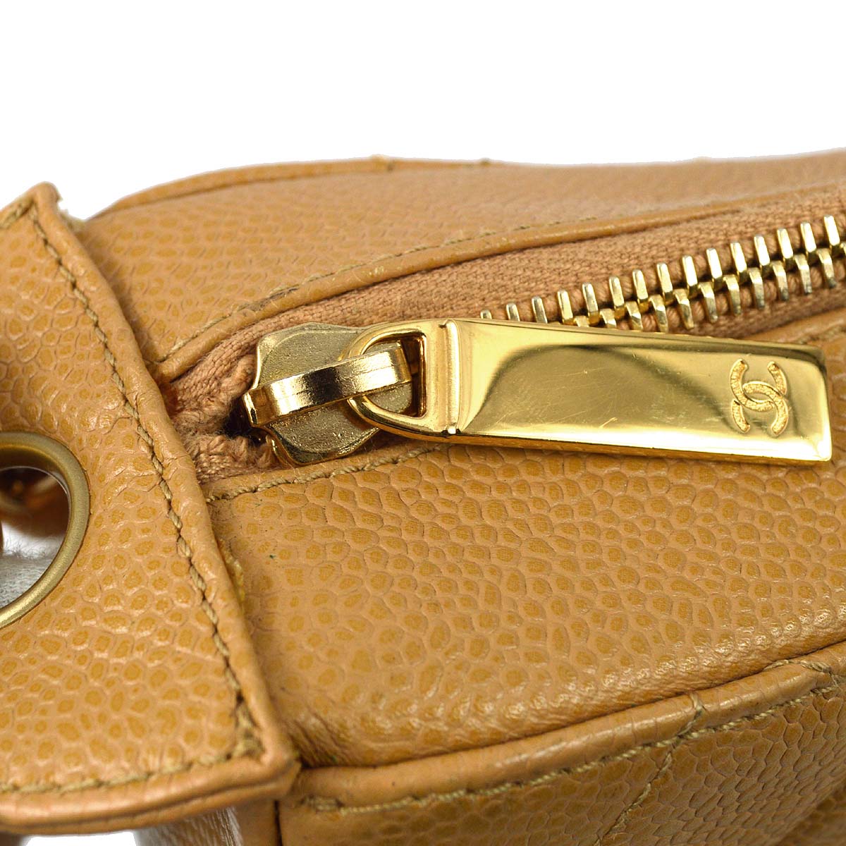 Chanel 2004-2005 Beige Caviar Skin Hobo Shoulder Bag