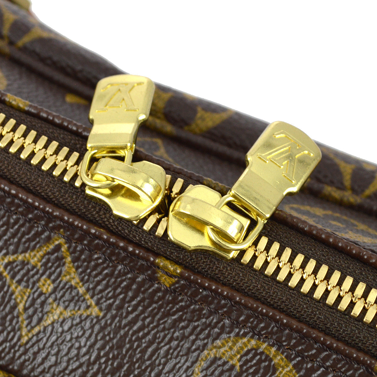 Louis Vuitton 2005 Monogram Sac Bosphore M40043
