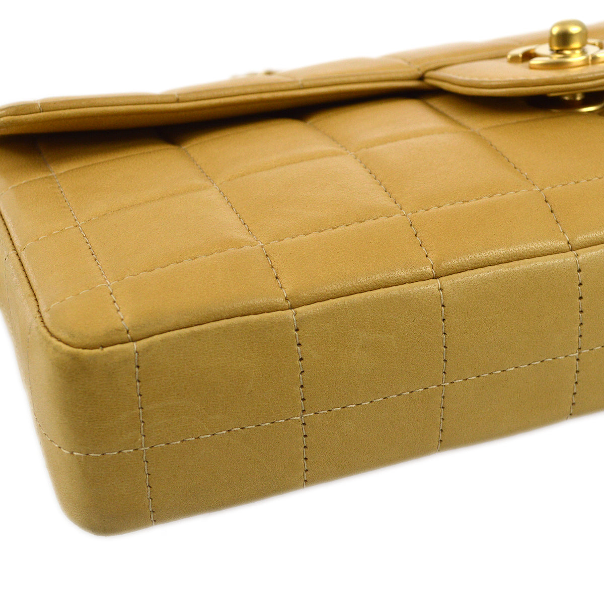 Chanel 2001-2003 Beige Lambskin East West Choco Bar Chain Shoulder Bag