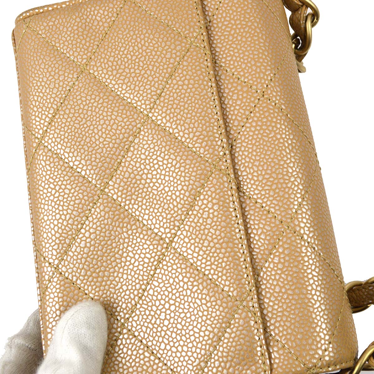 Chanel 2000-2001 Beige Caviar Chain Handbag