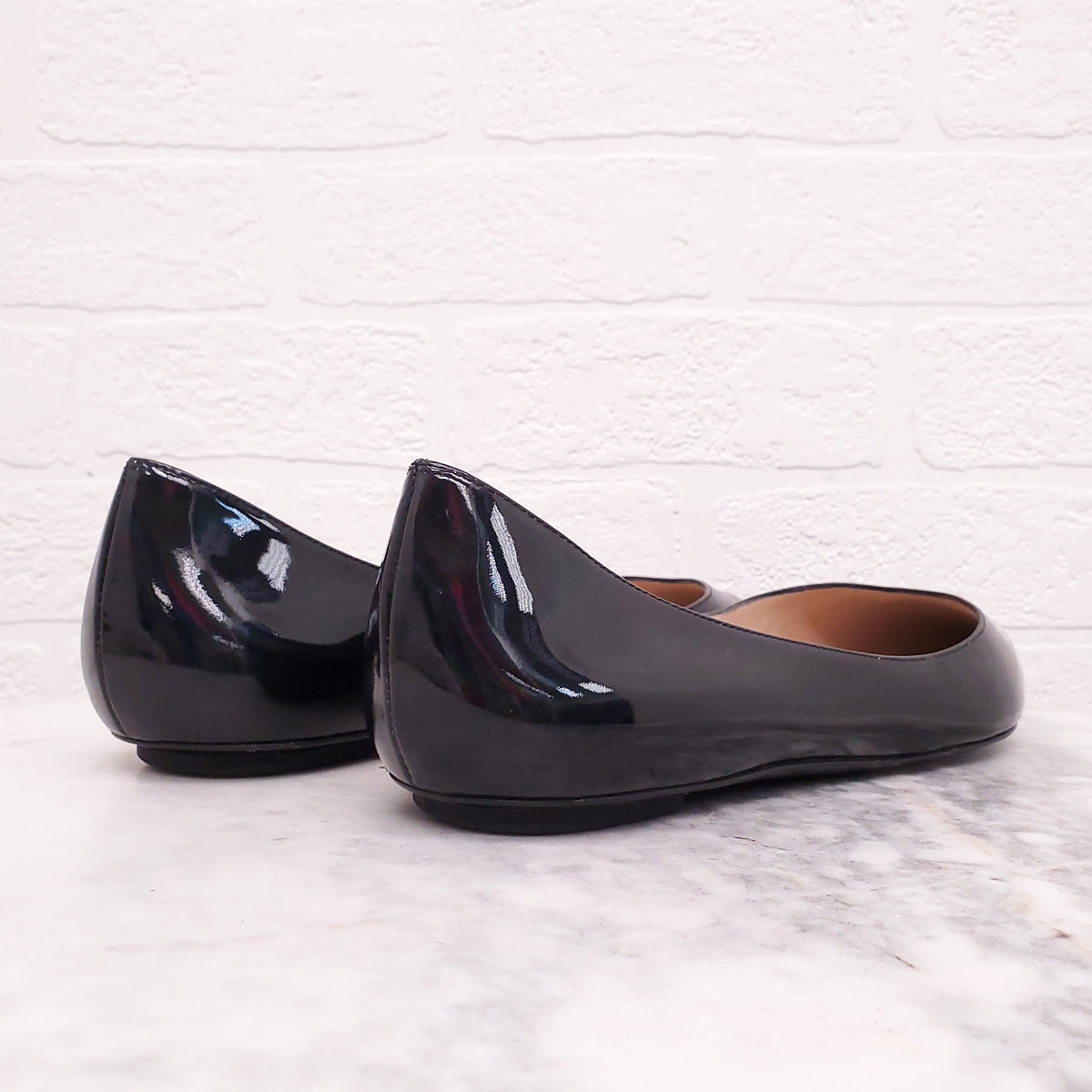 STUART WEITZMAN BLACK PATENT FLATS - SIZE 9.5