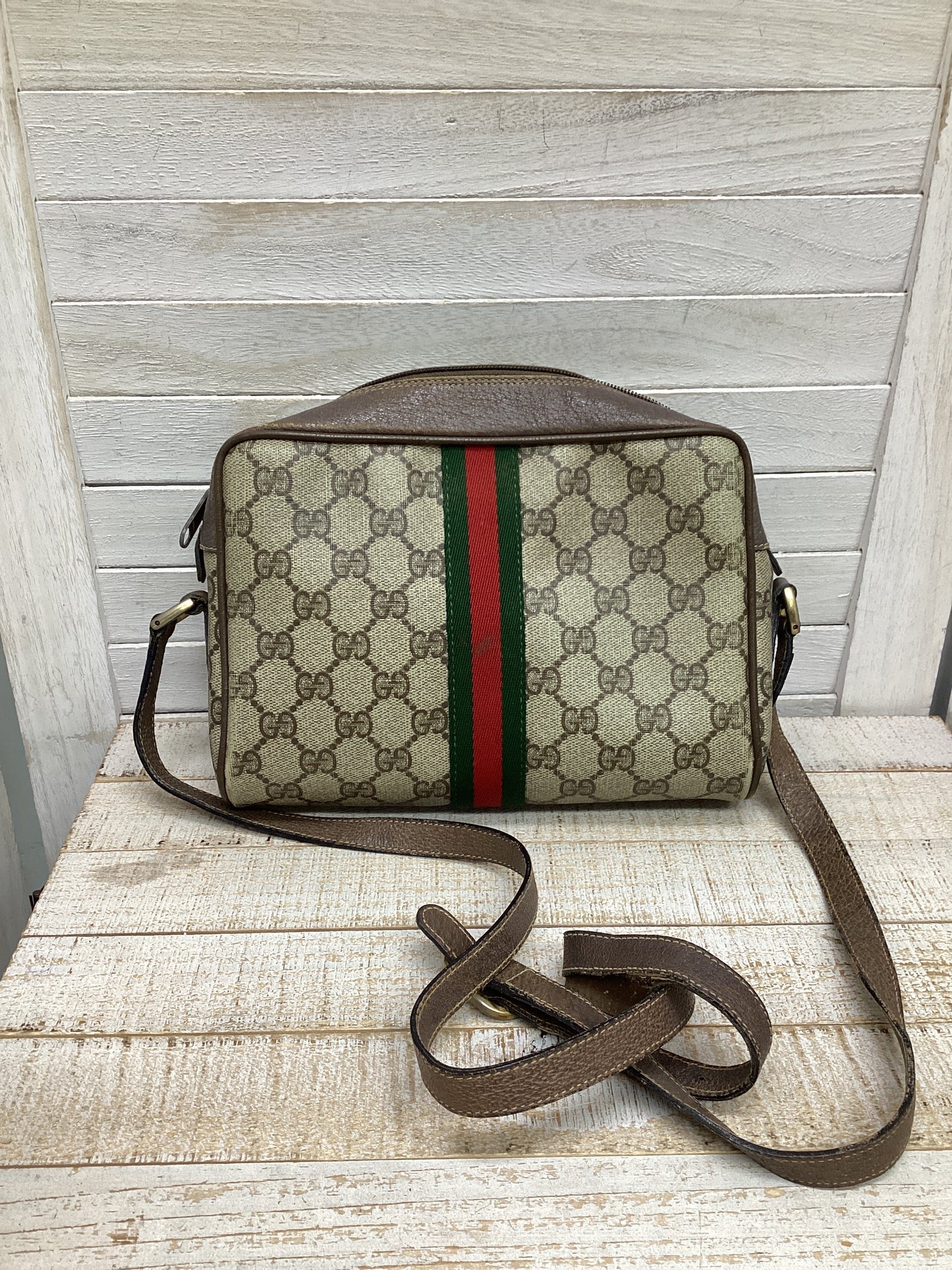 Crossbody Designer By Gucci, Size: Small