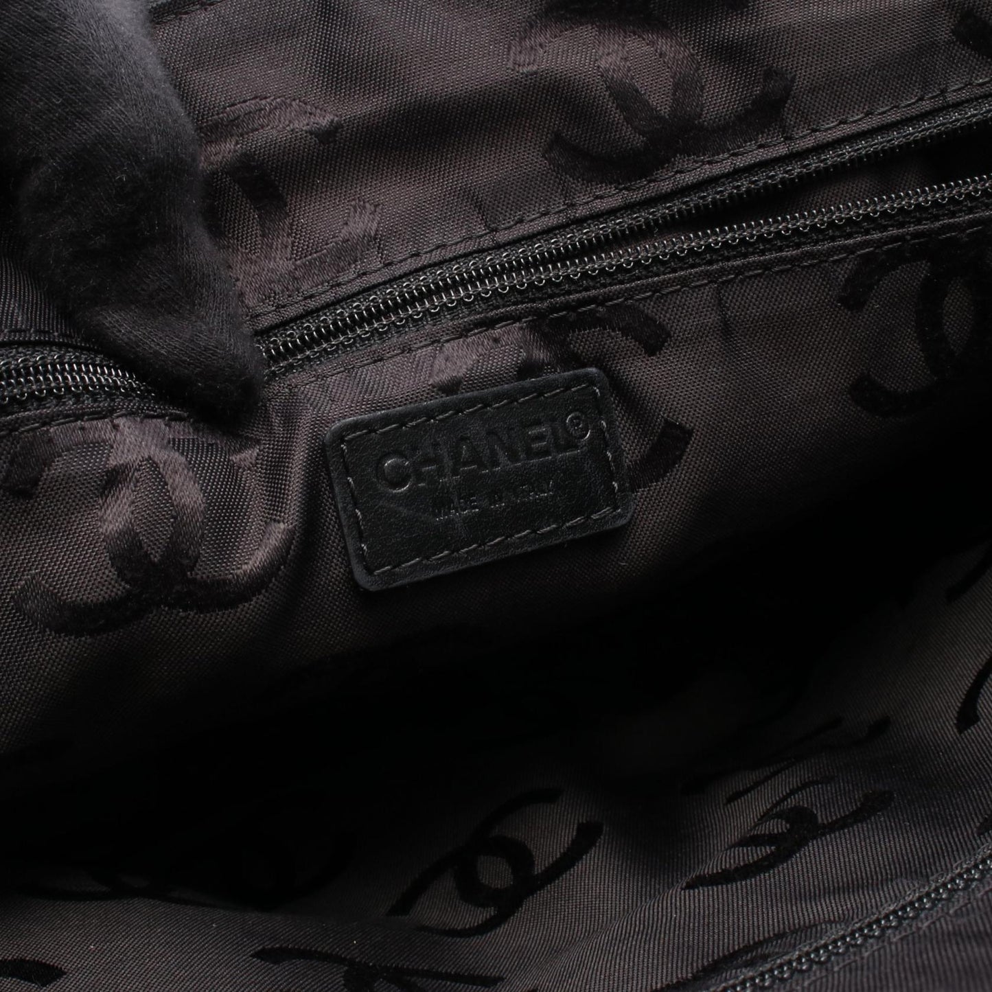 Chanel Shoulder Bag Suede Shoulder Bag